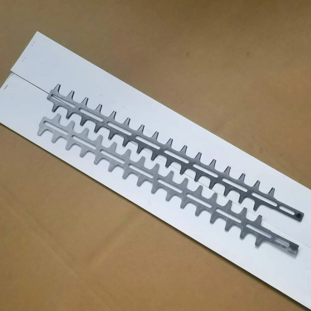 Cancanle 1 Paire 20" (500 mm) Ensemble de Lames de Taille-Haies pour Stihl HL30 HL45 HL73 HL75 HL100 HL95 pour Viking HEL600 HEL700 HL-KM Taille-Haies