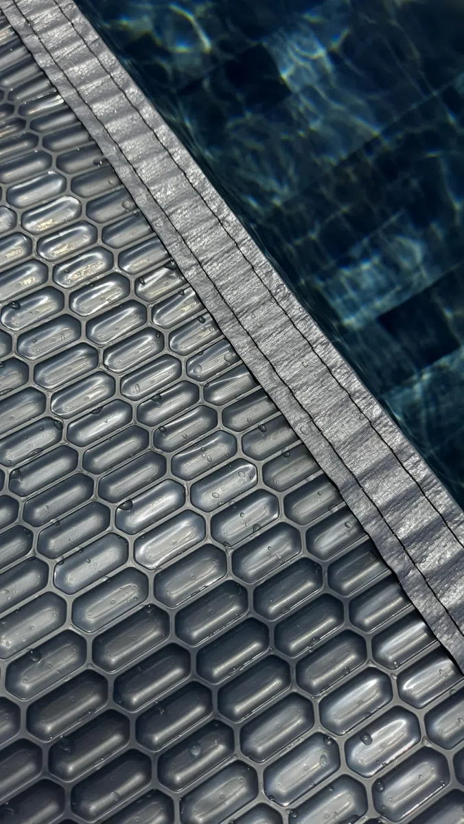 Bâche à Bulles Solaire Piscine 7 x 3,5 m - Epaisseur 500 Microns Premium - Bordée 4 Côtés - Technologie Alvéolaire Chauffante Anti Algues - Bleu/Gris