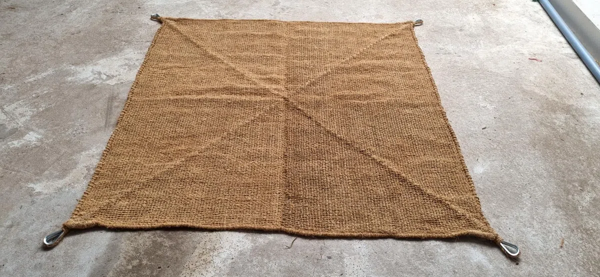 toile d'ombrage carrée – 3 x 3 mètres – Toile solaire résistante et élégante en fibre de coco – Protection solaire efficace et voile d'ombrage perméable à l'eau–Pour terrasse ou jardin–10 KG