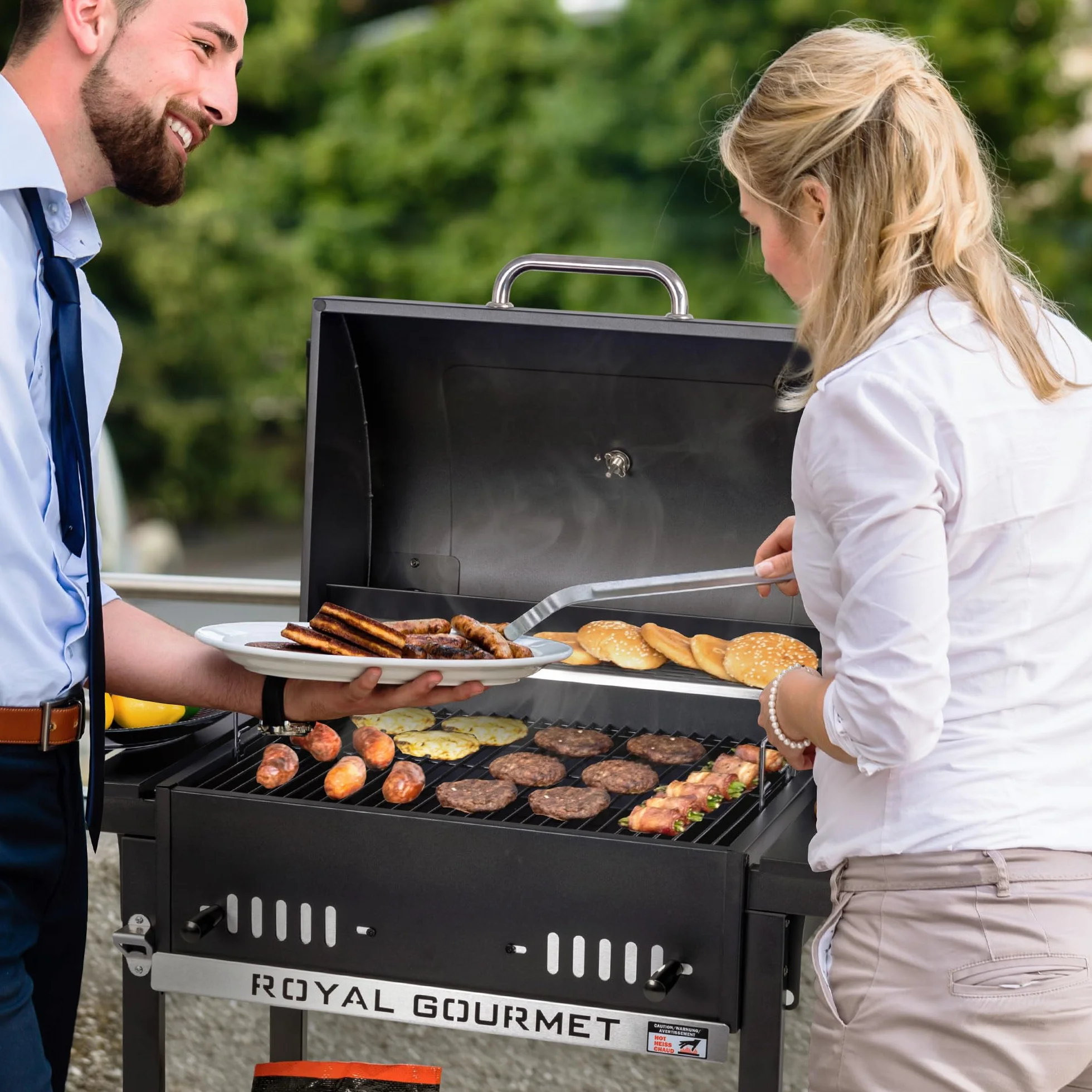 Royal Gourmet Barbecue au charbon de bois avec étagères latérales rabattables, fumoir sur pied avec décekl, thermomètre, barbecue à charbon noir