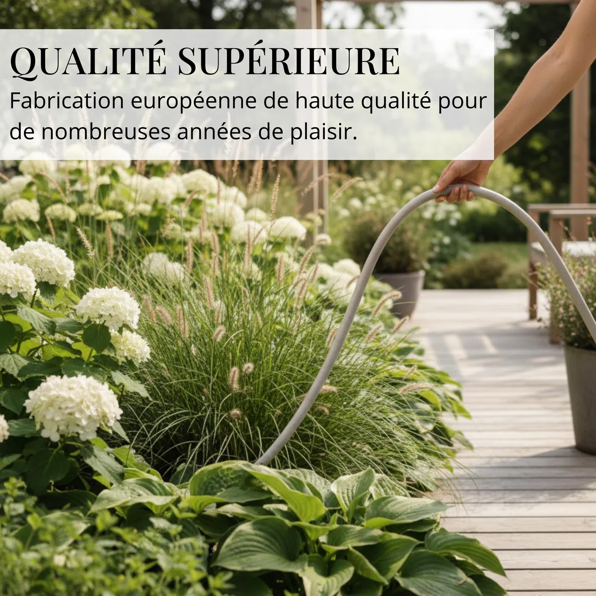 LIVLIG Tuyau d'Arrosage 30m Design – Tuyau Arrosage Flexible, 60% Recyclé, UV Résistant, Anti-Torsion, 1/2 Pouce, Grège