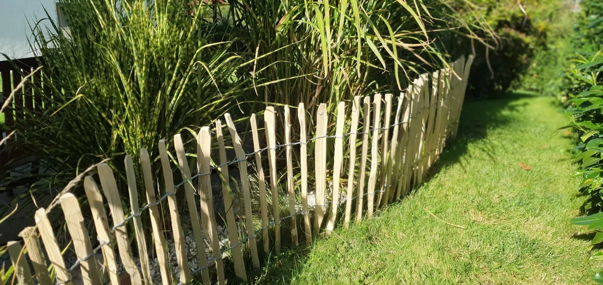 Clôture déroulable en bois de noisetier dans 13 tailles 60 x 500 cm ( Lattenabstand 3-5 cm ) naturel