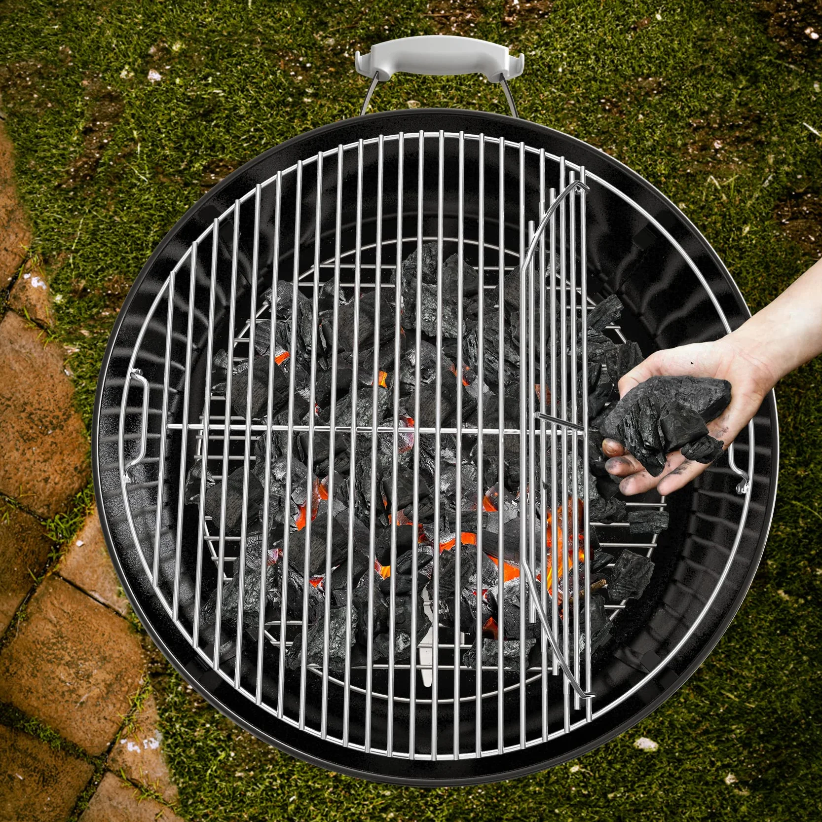 onlyfire Grille de Barbecue pour Weber et Napoleon 57 cm - Facile à Remplir de Charbon de Bios - 54.5 cm - Acier Inoxydable - Grille de Cuisson avec Poignée pour Barbecue à Charbon - Accessoire de BBQ
