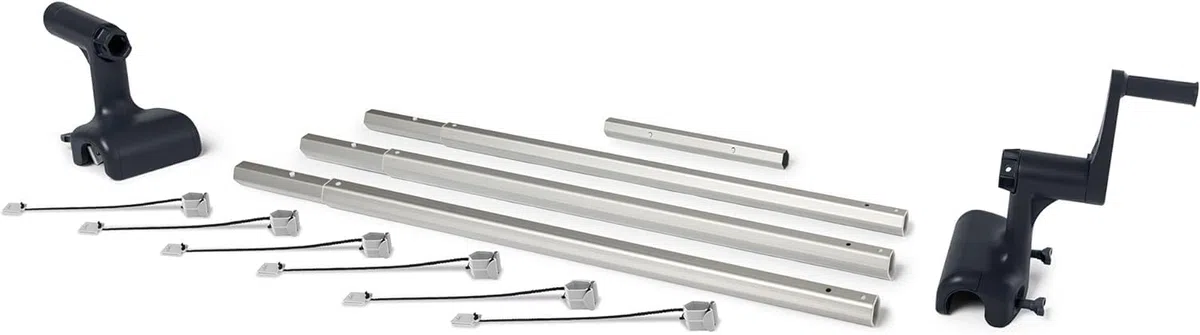 Intex Nettoyeur de Piscine Automatique Zx300 Deluxe & Enrouleur bâche à Bulles pour Piscine rectangulaire de 2,74m à 4,88m