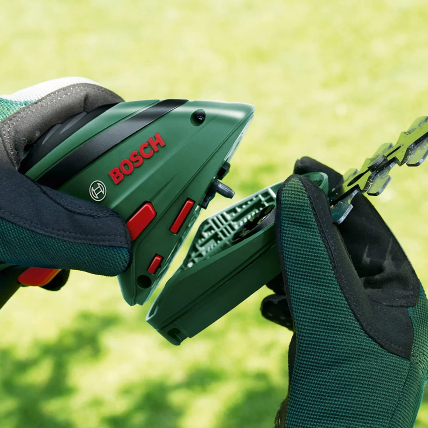Bosch Kit de cisaille sans Fil Isio (3,6 V, Longueur de la Lame : 12 cm, espacement des Dents : 8 mm, dans Un Emballage Souple), Vert
