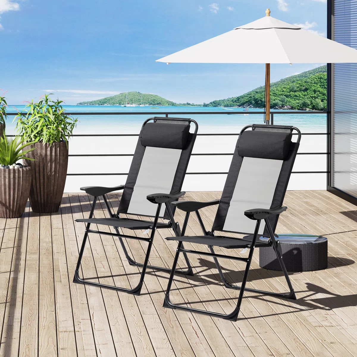 Outsunny Lot de 2 chaises de Jardin Set Basic de 2 chaises Pliantes Chaise de Camping Chaise de Balcon accoudoir Dossier réglable en 5 Positions Oreiller Amovible fourni Tissu Oxford textilène Noir